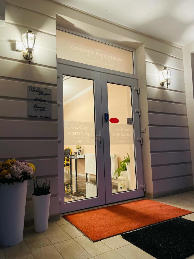 Hotel Cochet Boutique Târgu Jiu Exterior foto
